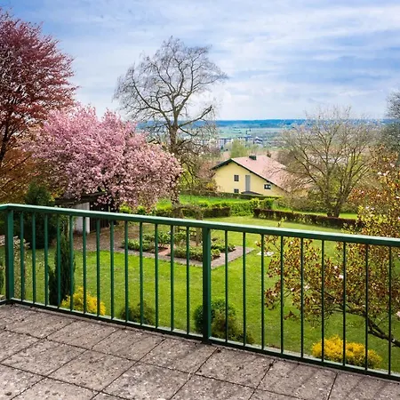 Zu Kuerenberg 4* Bergham