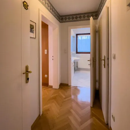 Zu Kuerenberg Bergham