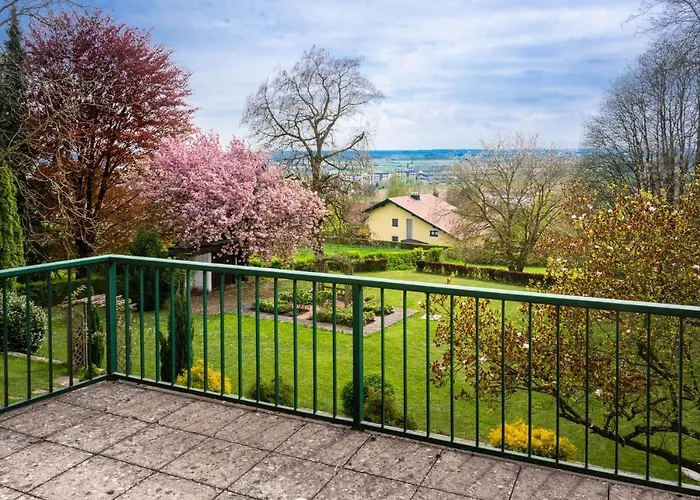 Zu Kuerenberg 4* Bergham