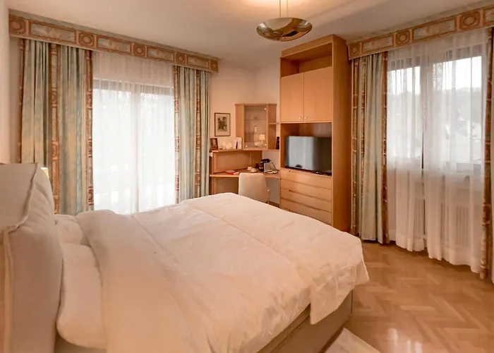 B&B Zu Kuerenberg 4*