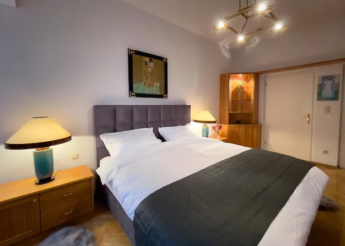 Zu Kuerenberg Bergham